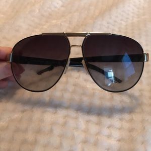 Dolce & gabbana aviator sunglasses